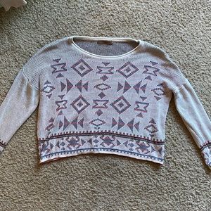 The Classic, cream long sleeve sweater top, size L